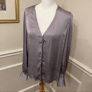 𝅺paige Lilac Blouse- Beautiful— Small